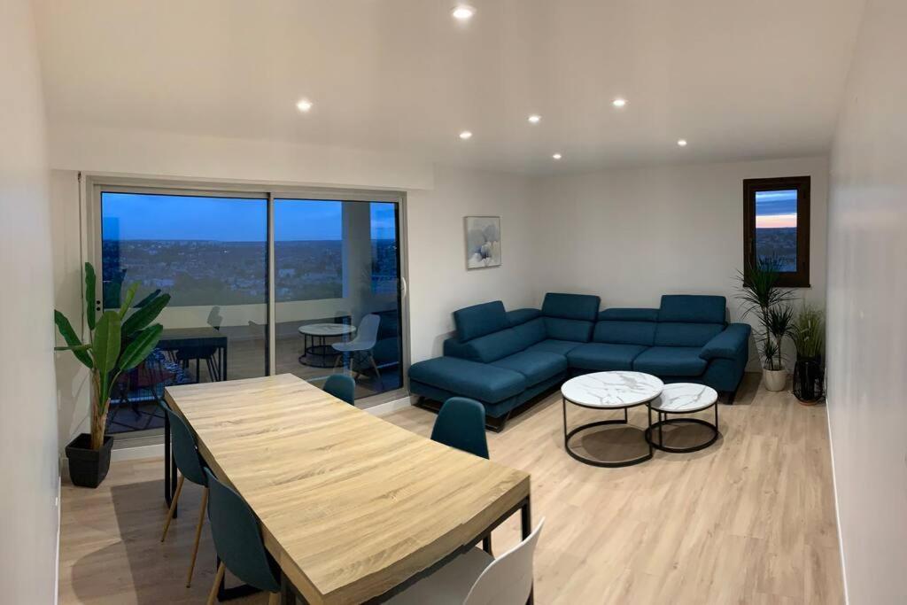 Appartement Refait A Neuf Avec Vue Sur La Ville Poitiers Extérieur photo